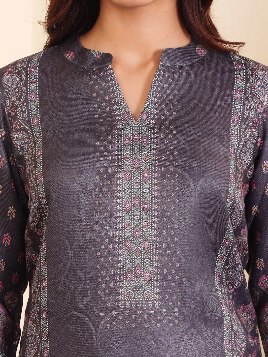 Grey Wool Blend Ethnic Print Suit Set with Wool Dupatta