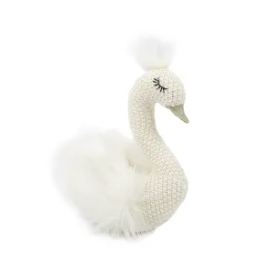 Knit Swan