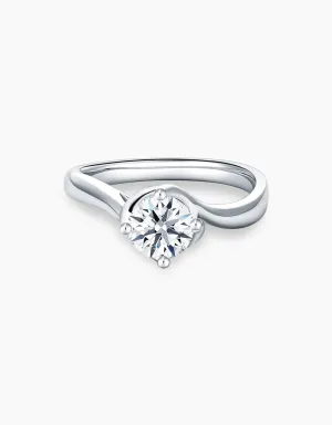 LVC Precieux Classic Twist Diamond Ring