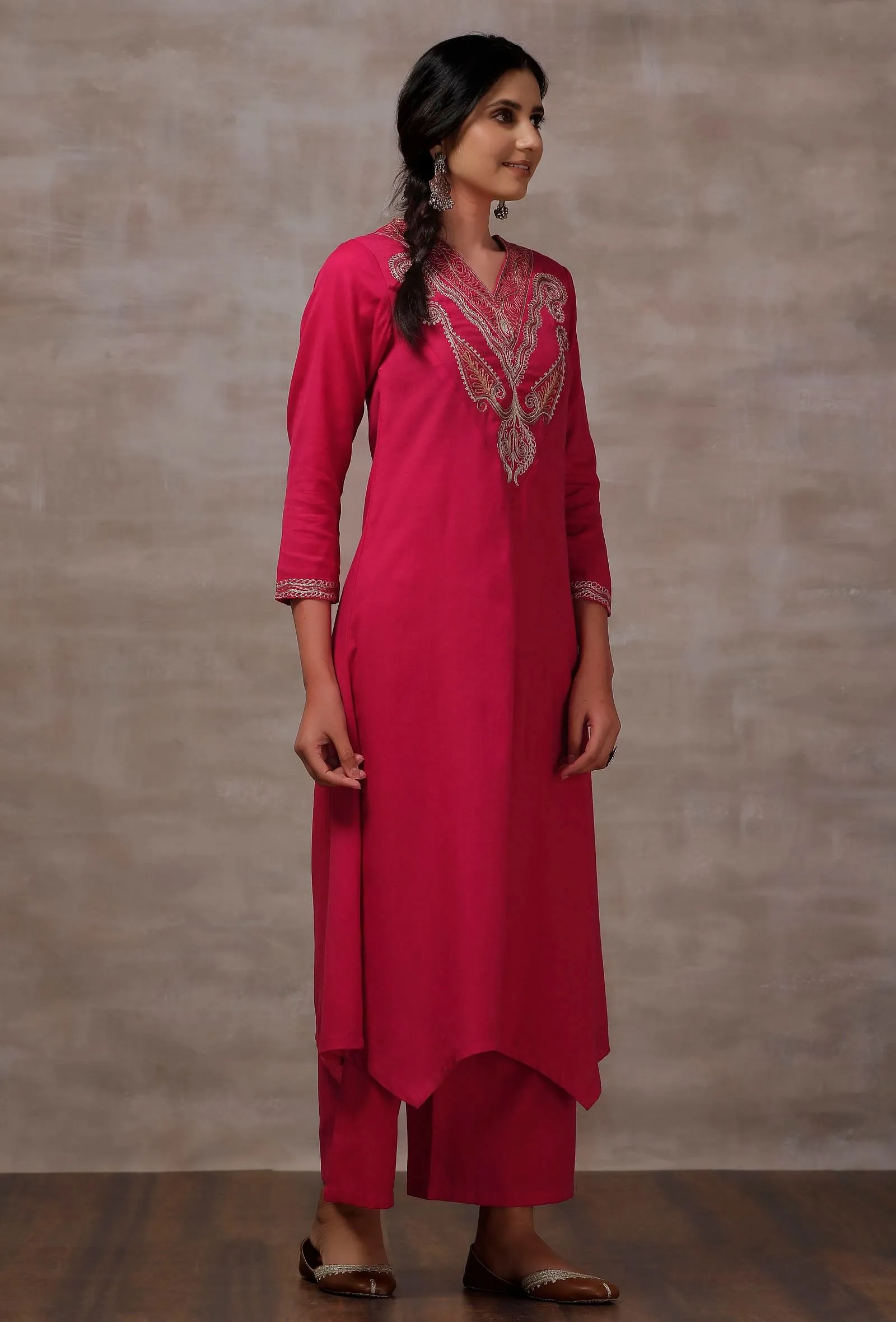 Mahnoor Fuchsia Asymmetrical Woollen Kurta